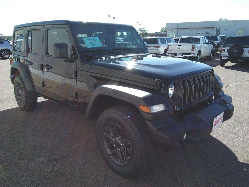new 2025 Jeep Wrangler car, priced at $45,477