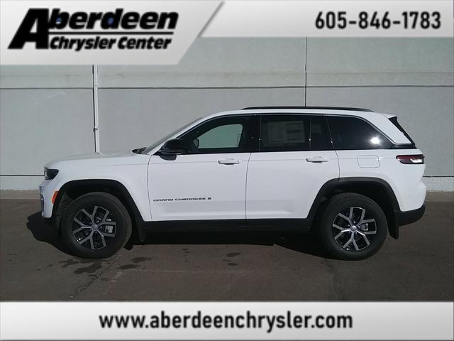 new 2025 Jeep Grand Cherokee car, priced at $41,977