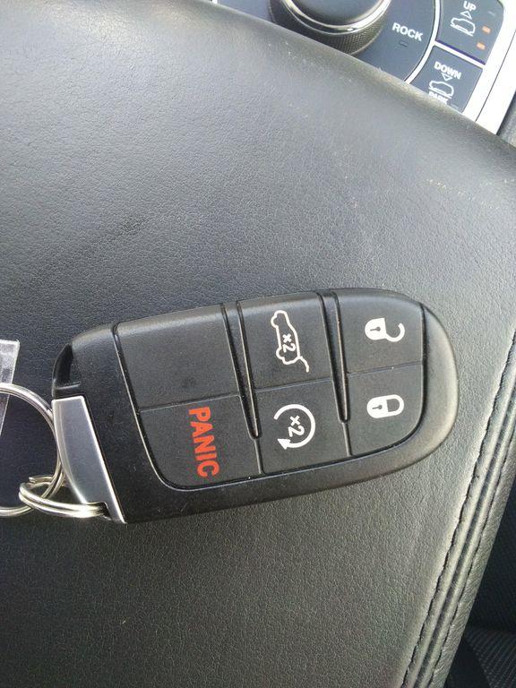 used 2018 Jeep Grand Cherokee car, priced at $23,975