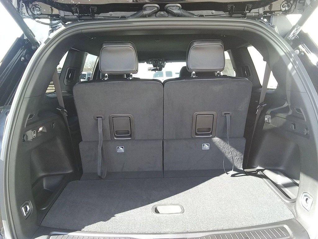 new 2025 Jeep Grand Cherokee L car, priced at $46,977