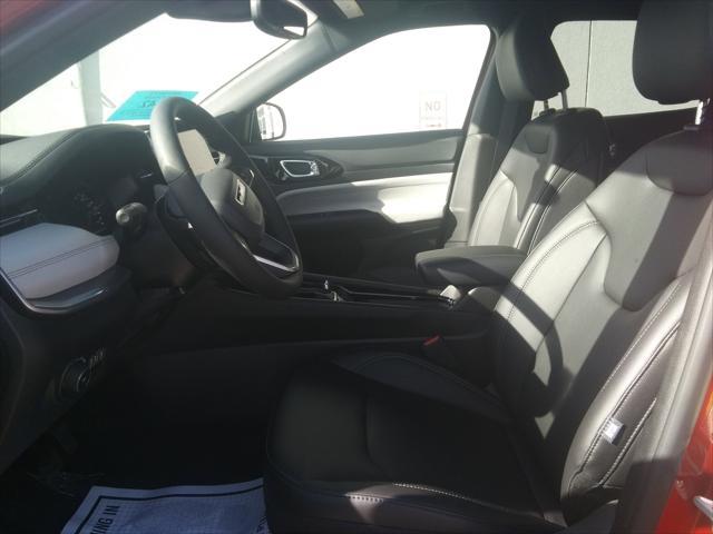 new 2025 Jeep Compass car, priced at $31,977