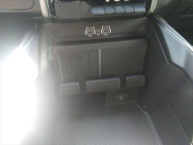 new 2025 Ram 1500 car, priced at $57,977