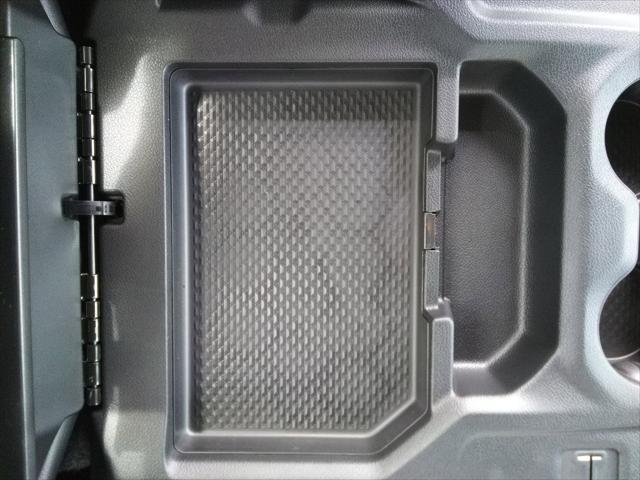 new 2025 Ram 1500 car, priced at $57,477