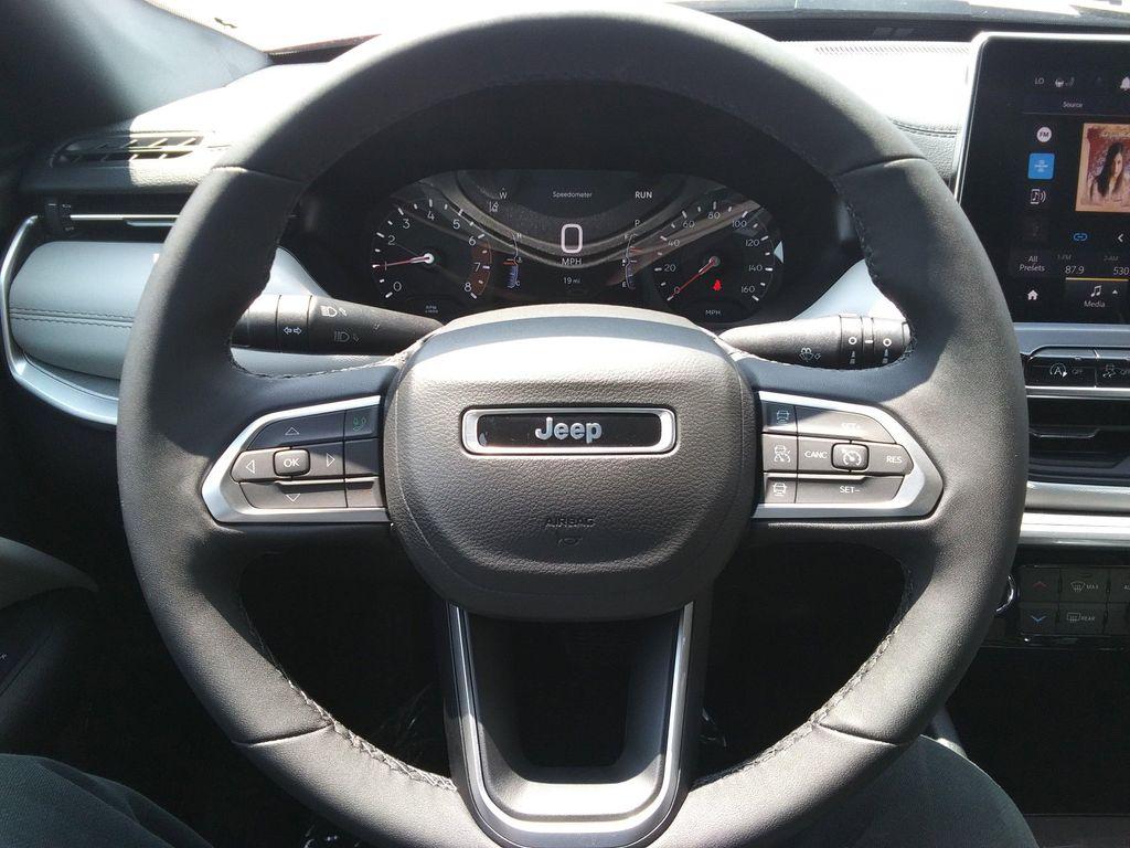 new 2025 Jeep Compass car, priced at $32,477