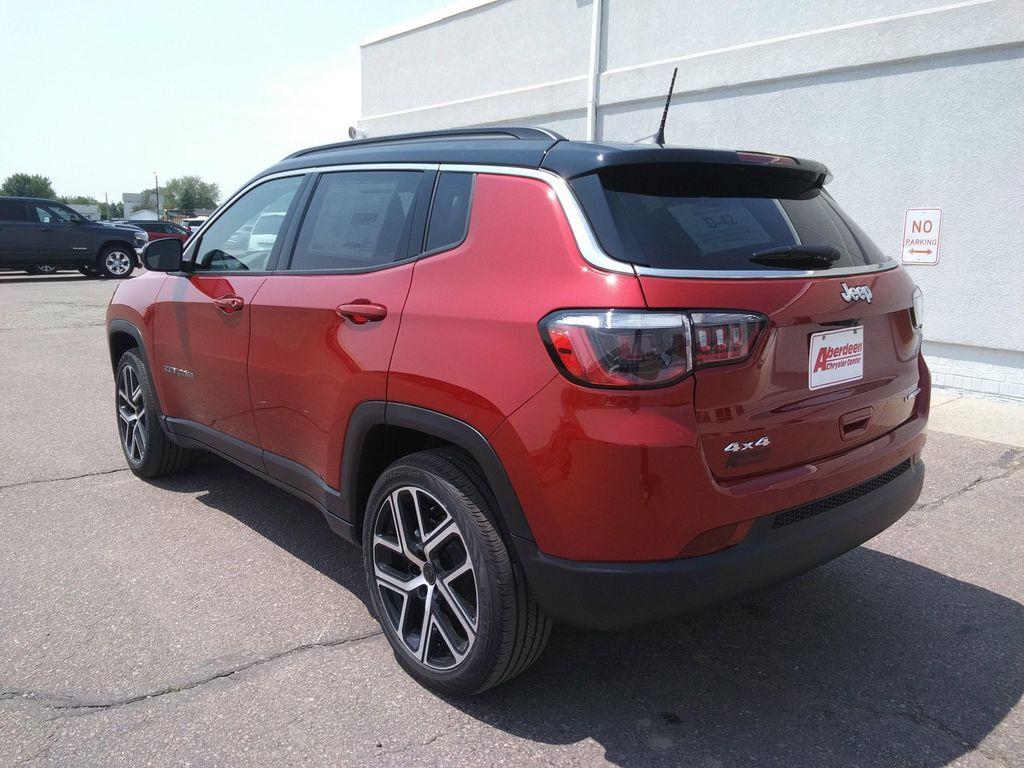 new 2025 Jeep Compass car, priced at $32,477