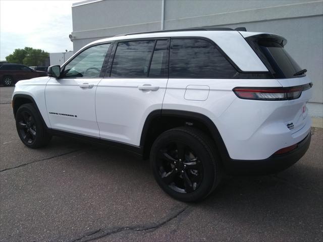 new 2025 Jeep Grand Cherokee car, priced at $42,477