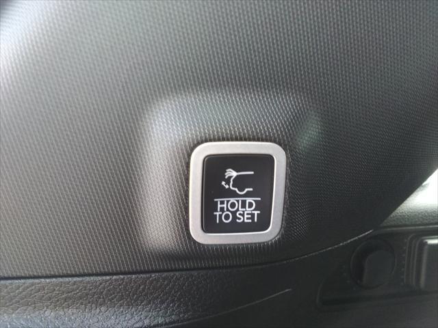 new 2025 Jeep Grand Cherokee car, priced at $42,477
