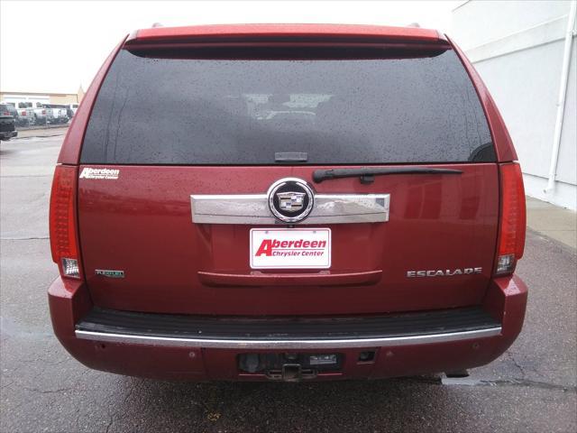 used 2011 Cadillac Escalade ESV car, priced at $7,999