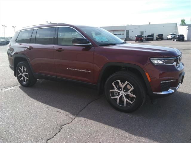new 2025 Jeep Grand Cherokee L car, priced at $45,977