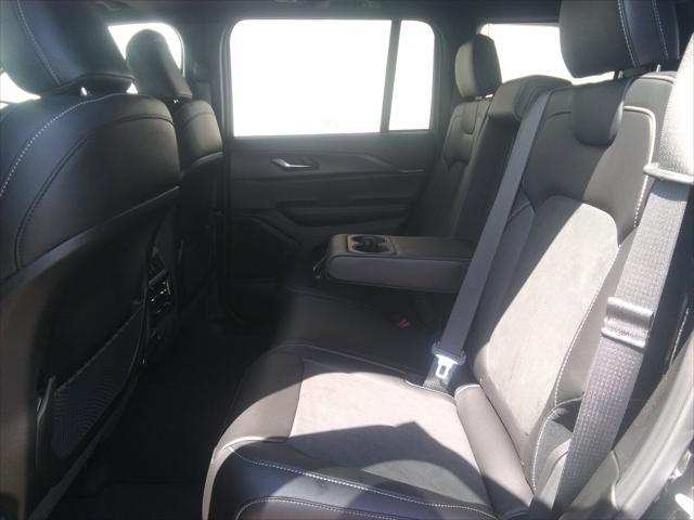 new 2025 Jeep Grand Cherokee car, priced at $42,477