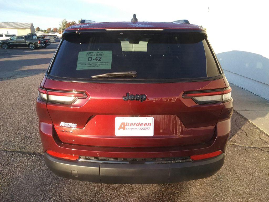 new 2025 Jeep Grand Cherokee L car, priced at $43,977