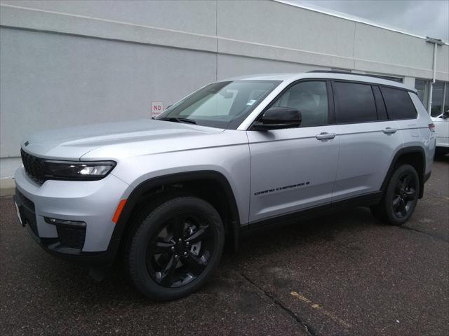 new 2025 Jeep Grand Cherokee L car, priced at $47,977