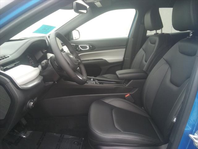 new 2025 Jeep Compass car, priced at $31,977