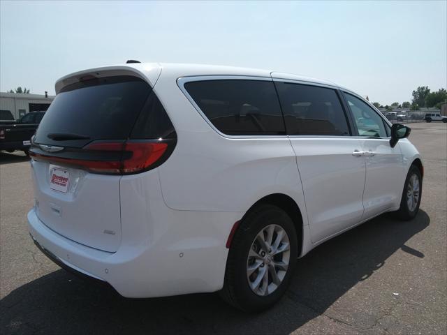 new 2025 Chrysler Pacifica car, priced at $45,977