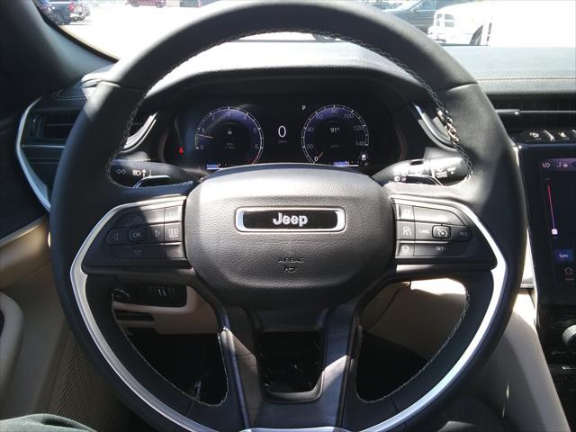new 2025 Jeep Grand Cherokee car, priced at $43,977