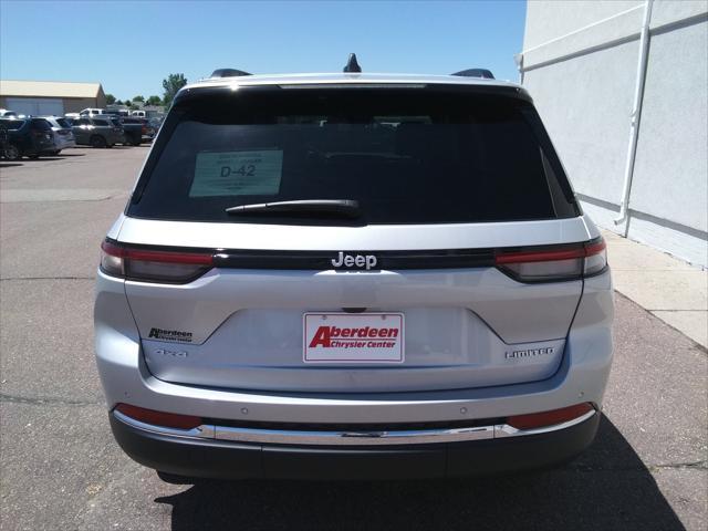 new 2025 Jeep Grand Cherokee car, priced at $43,977