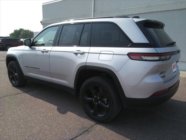 used 2023 Jeep Grand Cherokee car, priced at $32,975