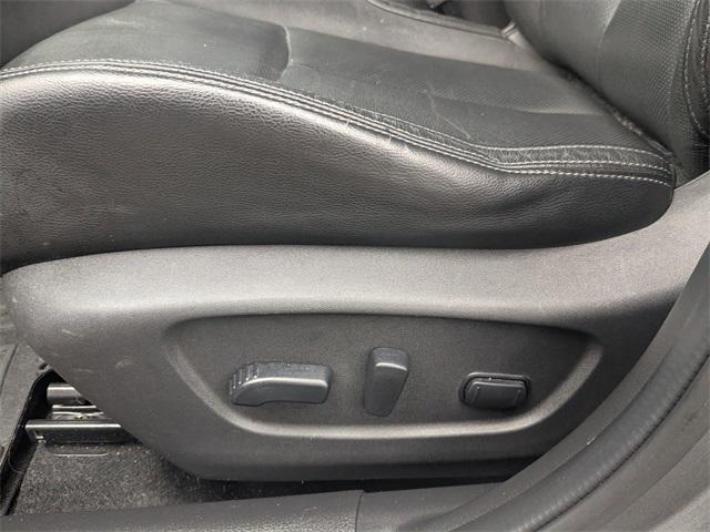 used 2019 Nissan Rogue Sport car, priced at $15,800