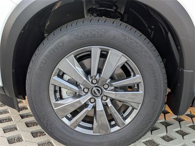 new 2025 Nissan Pathfinder car, priced at $44,005