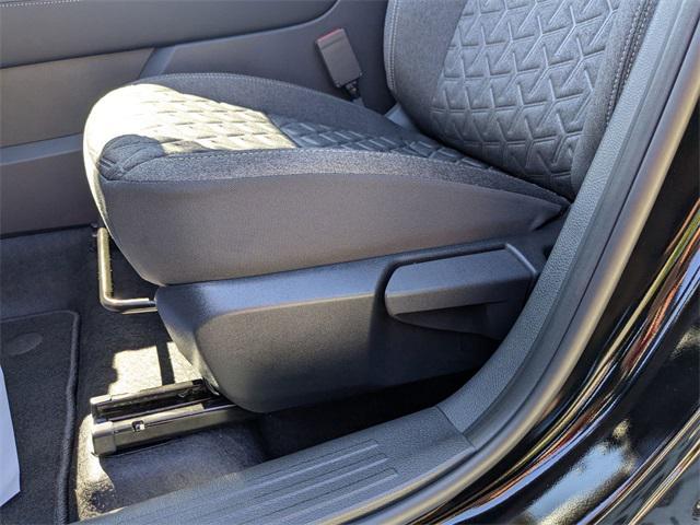 new 2025 Nissan Kicks car, priced at $28,680