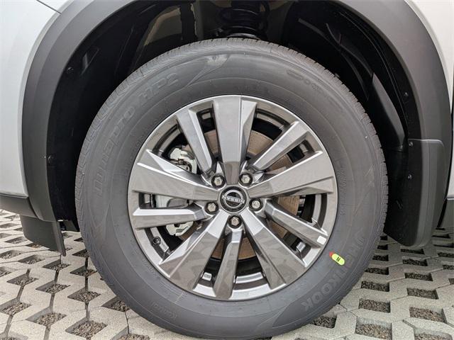 new 2025 Nissan Pathfinder car, priced at $40,475