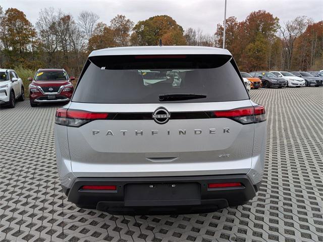 new 2025 Nissan Pathfinder car, priced at $40,475