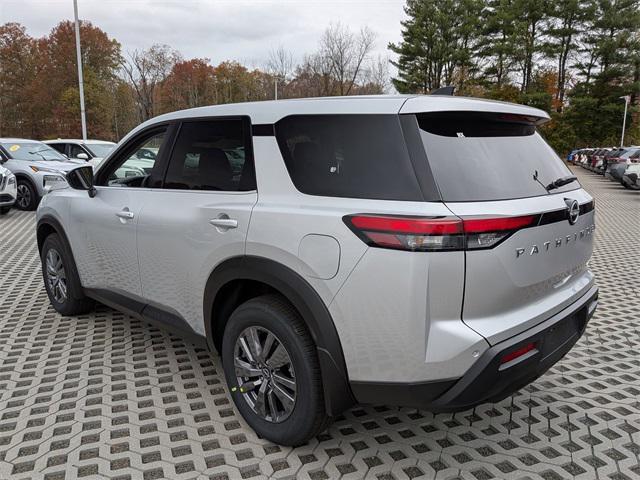 new 2025 Nissan Pathfinder car, priced at $40,475