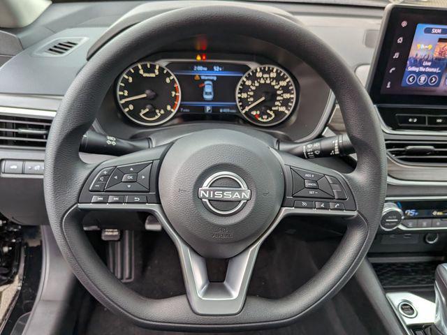 new 2025 Nissan Altima car, priced at $30,555