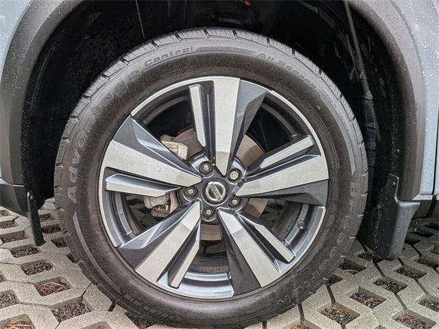 used 2021 Nissan Rogue car, priced at $20,000
