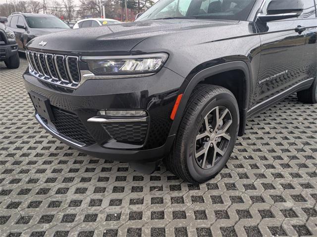 used 2024 Jeep Grand Cherokee car, priced at $43,500