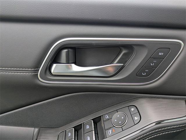 new 2025 Nissan Rogue car