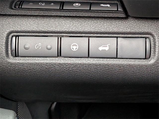 new 2025 Nissan Pathfinder car, priced at $43,890