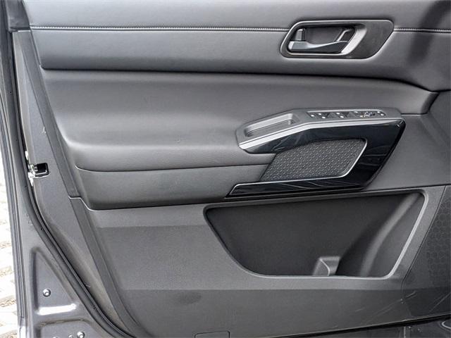 new 2025 Nissan Pathfinder car, priced at $43,890