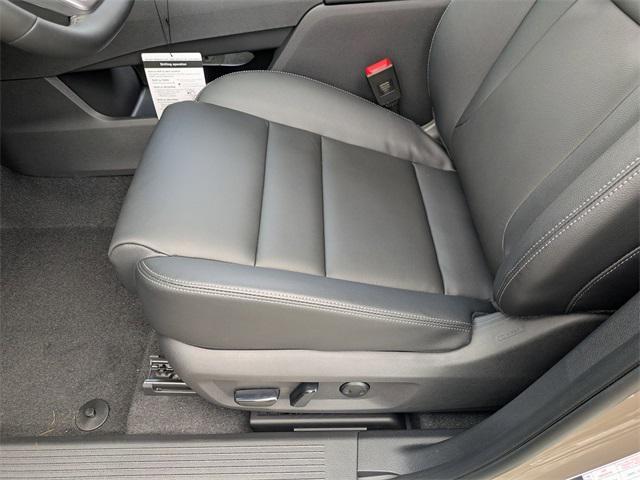 new 2025 Nissan Rogue car