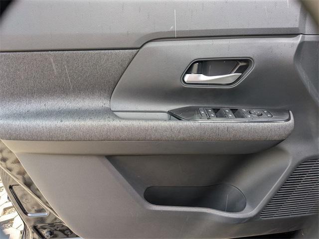 new 2025 Nissan Kicks car