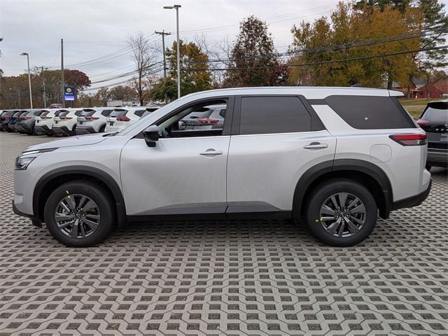 new 2025 Nissan Pathfinder car, priced at $40,475