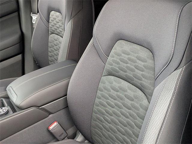 new 2025 Nissan Pathfinder car, priced at $40,475