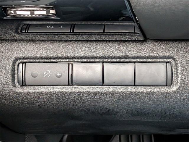 new 2025 Nissan Pathfinder car, priced at $40,475