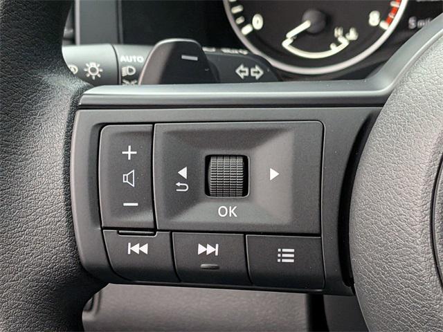 new 2025 Nissan Pathfinder car, priced at $40,475