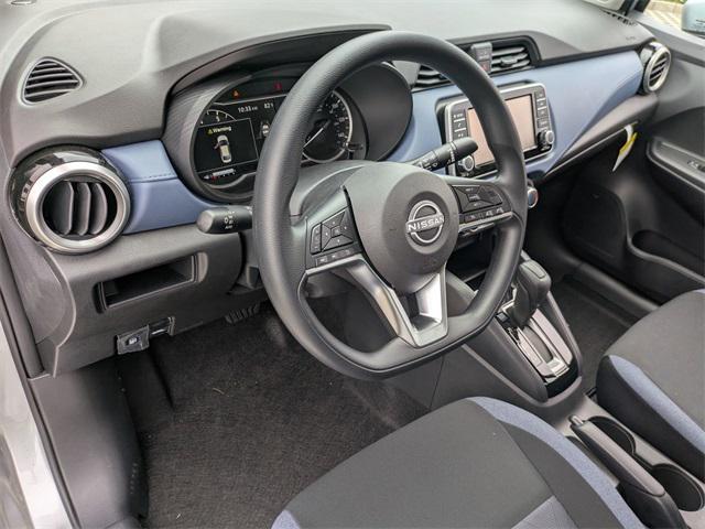 new 2025 Nissan Versa car