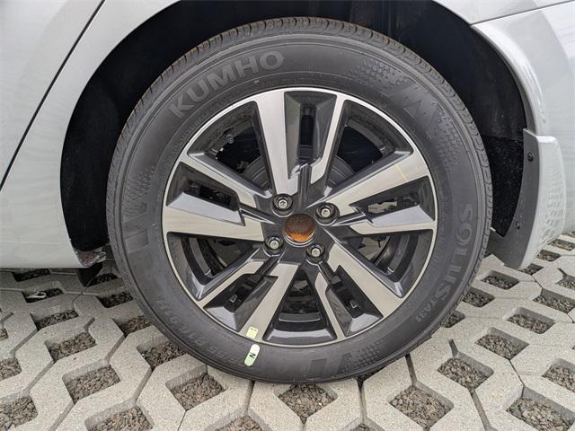 new 2025 Nissan Versa car