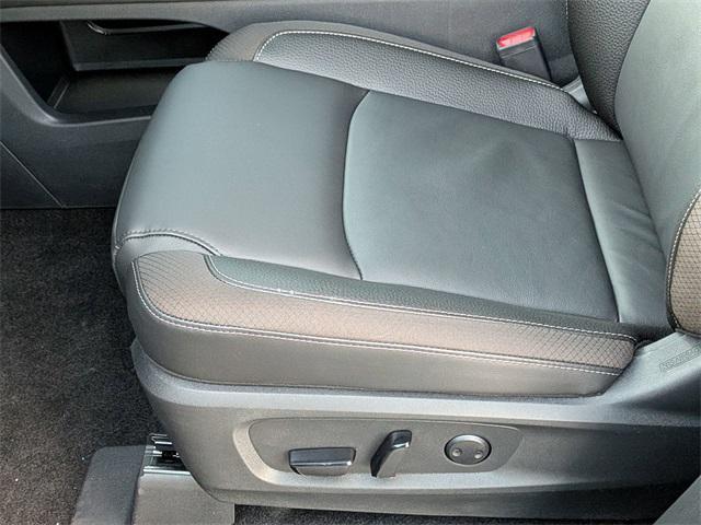 new 2025 Nissan Pathfinder car