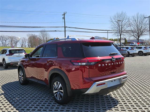 new 2025 Nissan Pathfinder car, priced at $48,070