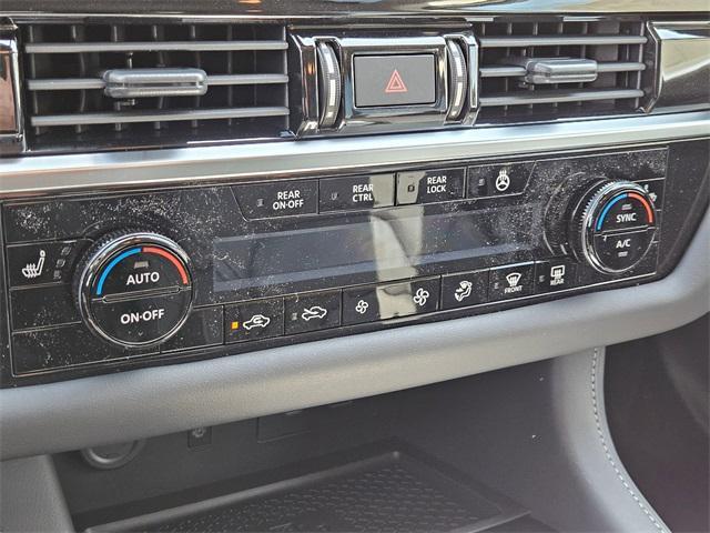 new 2025 Nissan Pathfinder car, priced at $47,570