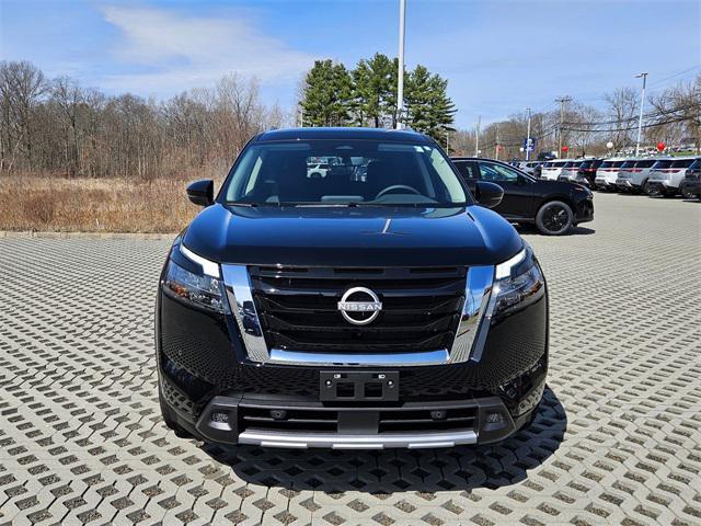 new 2025 Nissan Pathfinder car, priced at $47,570
