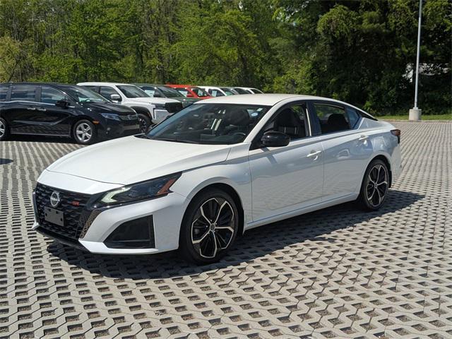 used 2023 Nissan Altima car, priced at $22,777
