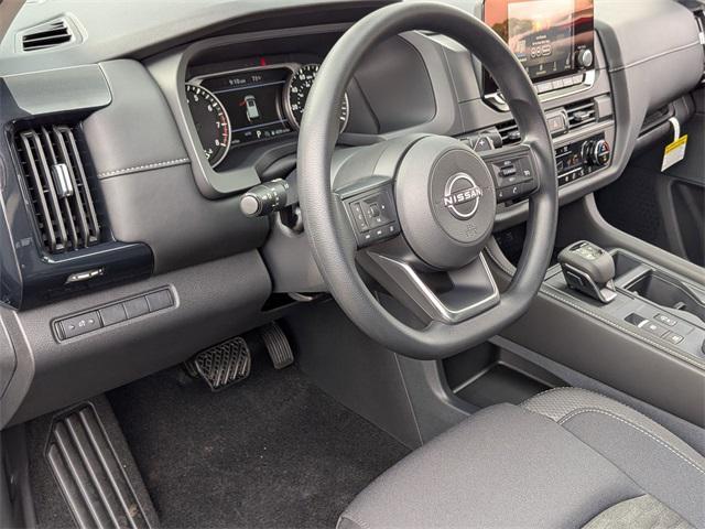 new 2025 Nissan Pathfinder car, priced at $40,475
