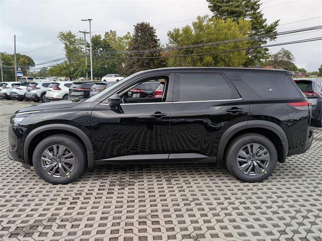 new 2025 Nissan Pathfinder car, priced at $40,475