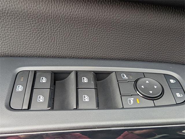 new 2025 Nissan Pathfinder car, priced at $40,475