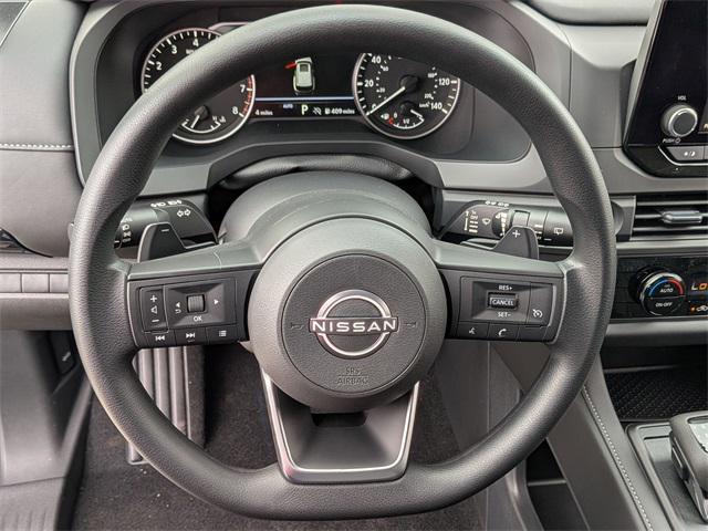 new 2025 Nissan Pathfinder car, priced at $40,475